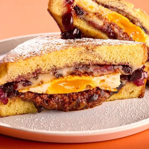 MONTE CHRISTO BREAKFAST SANDWICH