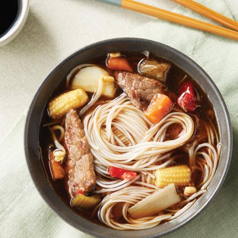 SPICY SINGAPORE NOODLE BOWL