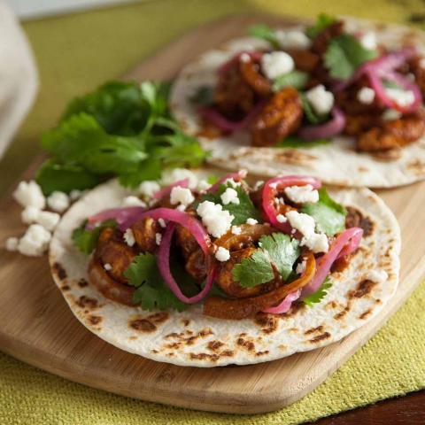 CHICKEN MOLE TACOS