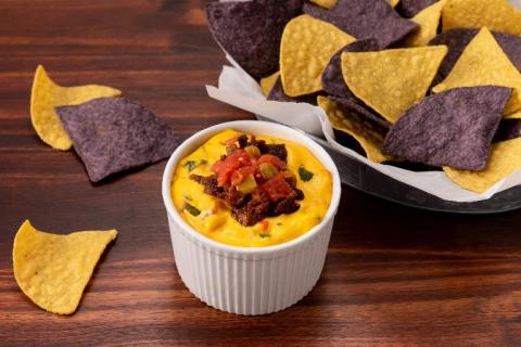 FIRE ROASTED PEPPER AND CHORIZO QUESO