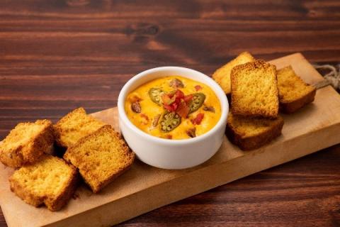 BOURBON STREET CHEESE DIP