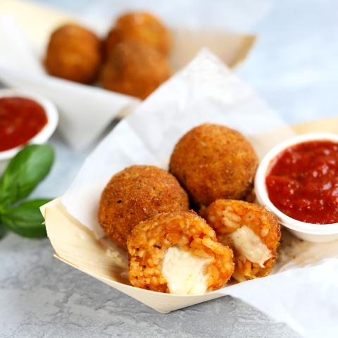 CHEESE STUFFED ARANCINI