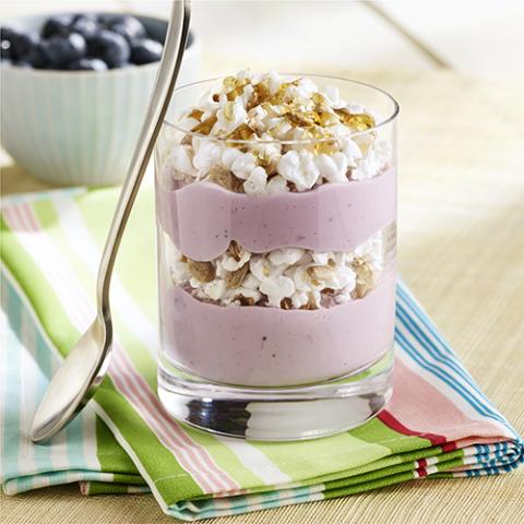POPCORN AND GREEK YOGURT PARFAIT 