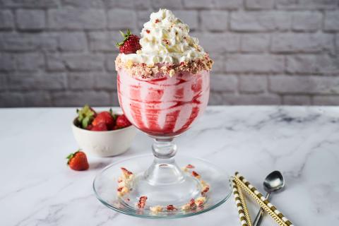 STRAWBERRY SHORTCAKE MILKSHAKE