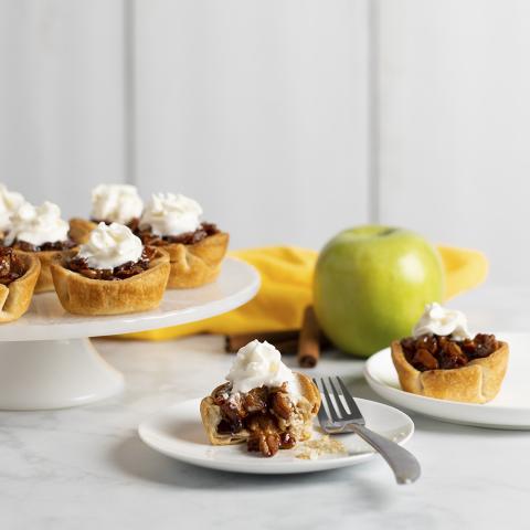 MINI ROASTED APPLE PIES 